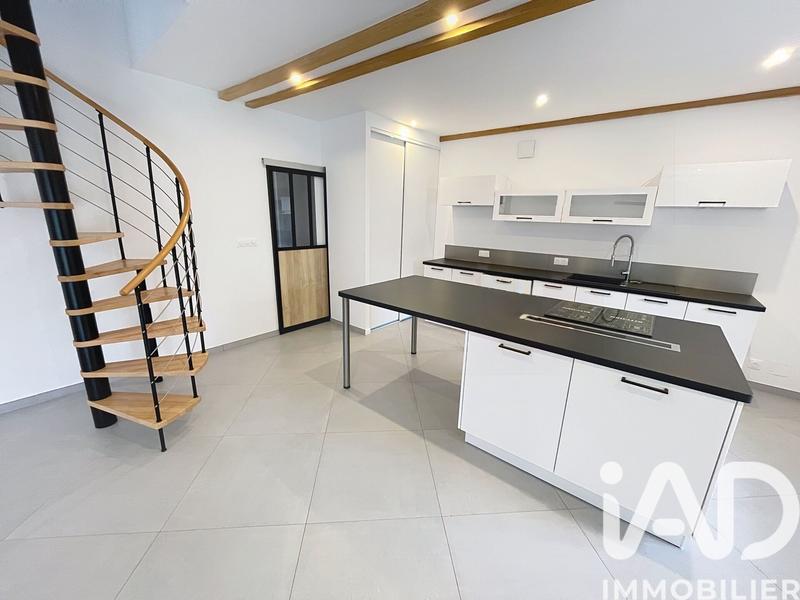 Maison - 95 m² - 4 pièces
