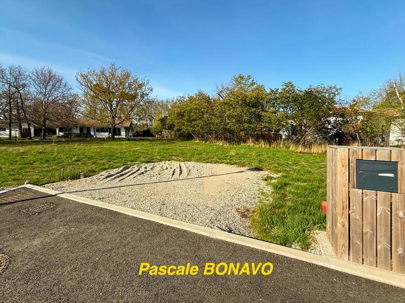 Terrain constructible - 773 m²