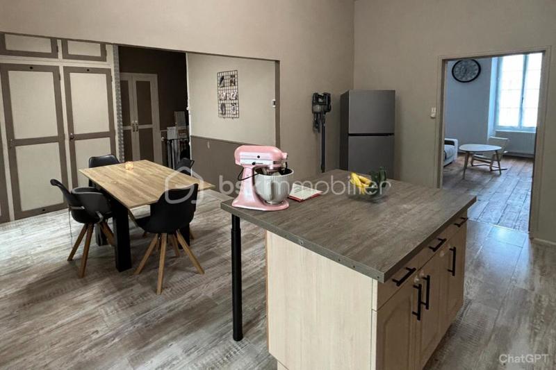 Maison de ville - 177 m² - 6 pièces