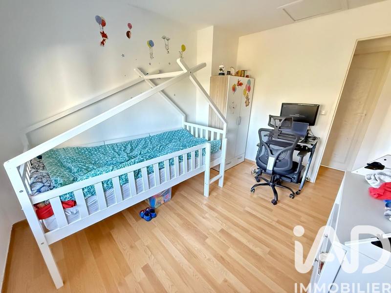 Maison - 80 m² - 4 pièces