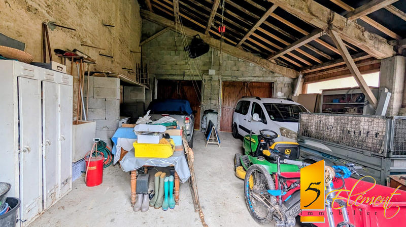 Ferme - 305 m² - 10 pièces