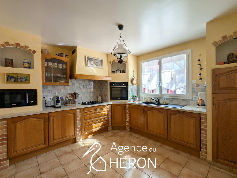 Maison - 145 m² - 5 pièces