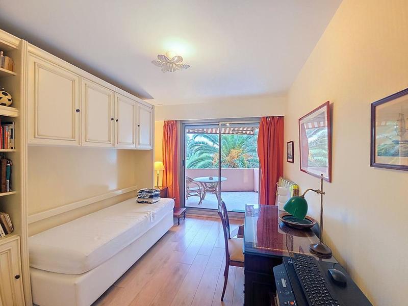 Appartement - 85 m² - 3 pièces