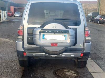 Mitsubishi Pajero Court III (2) 3.2 Di-D 170ch Bva Intense 3p