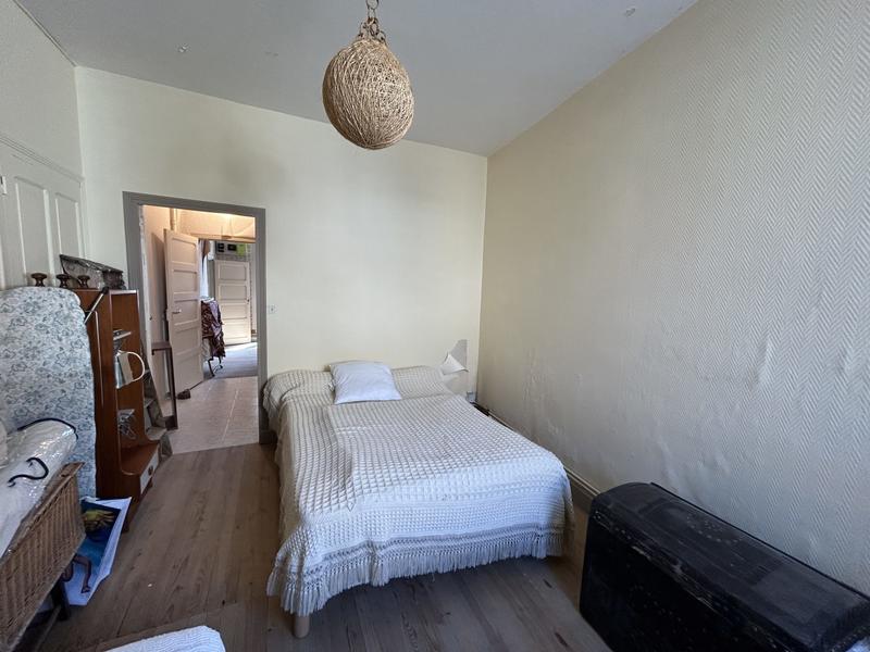 Maison ancienne - 156 m² - 8 pièces