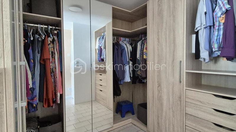 Maison - 164 m² - 7 pièces