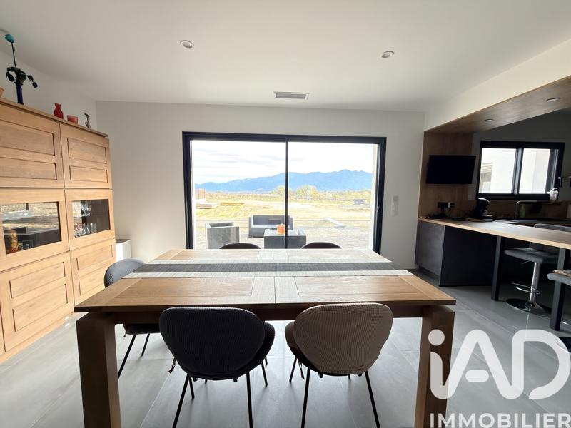 Maison - 105 m² - 4 pièces