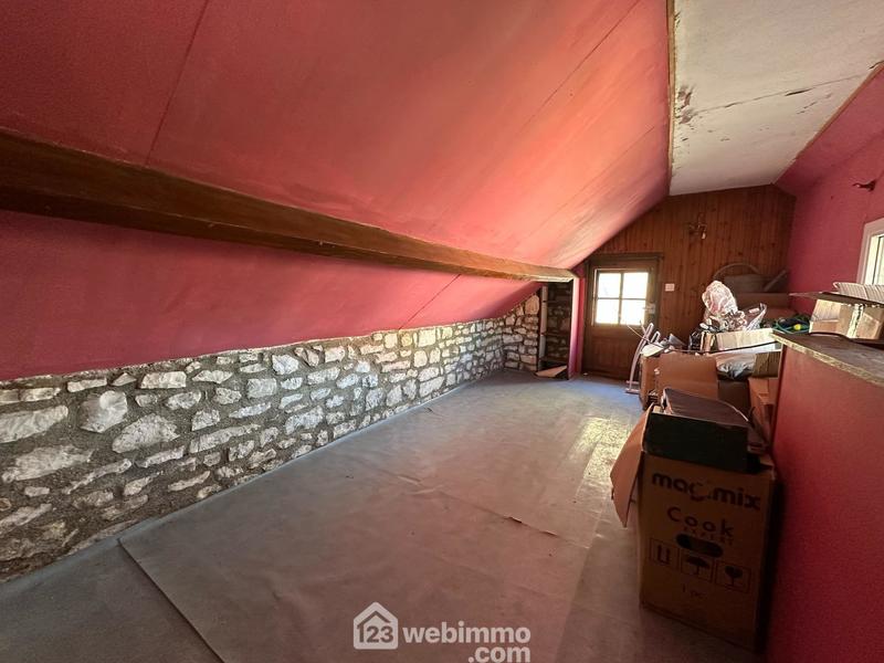 Maison - 77 m² - 5 pièces