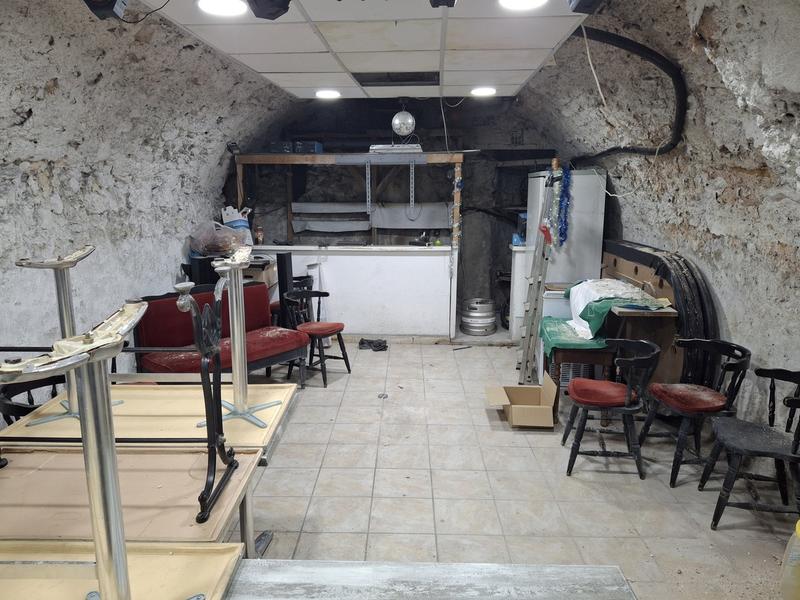 Fonds de commerce - Magasins - 135 m²