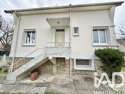 Maison - 74 m² - 3 pièces