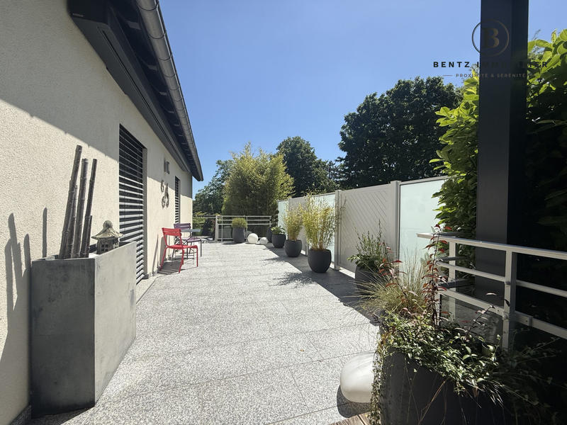 Maison - 166 m² - 6 pièces