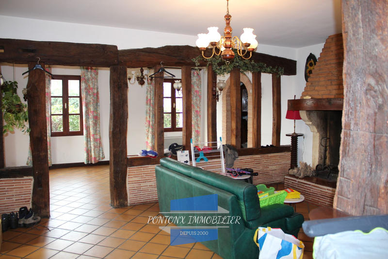 Maison - 429 m² - 14 pièces