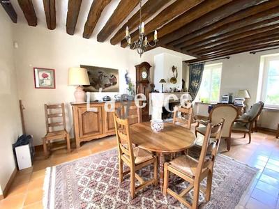 Maison - 143 m² - 7 pièces