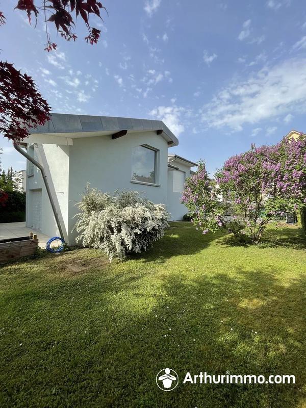 Maison - 160 m² - 6 pièces