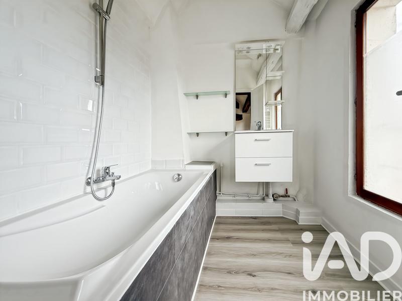 Appartement - 65 m² - 2 pièces