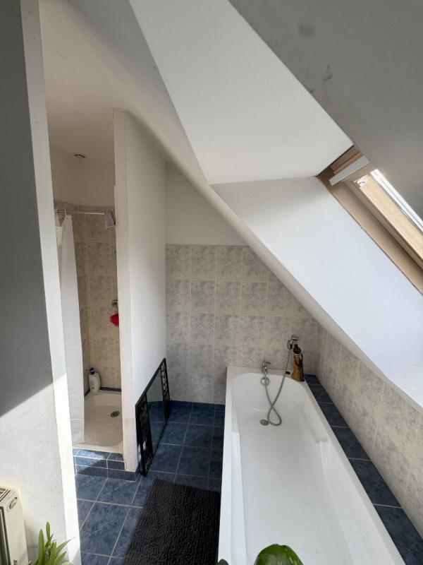 Maison - 122 m² - 7 pièces