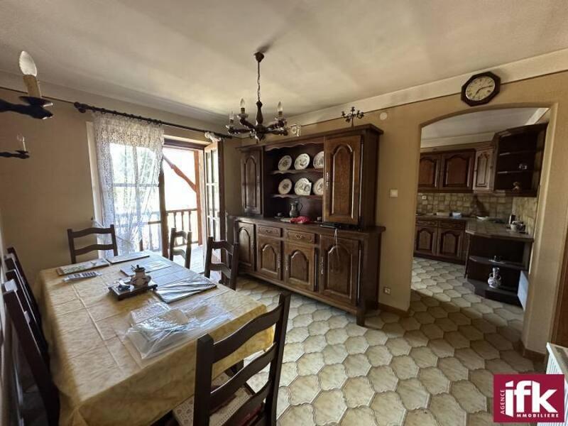 Maison - 161 m² - 6 pièces