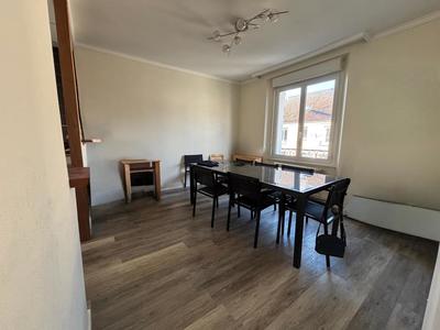 Maison - 95 m² - 6 pièces