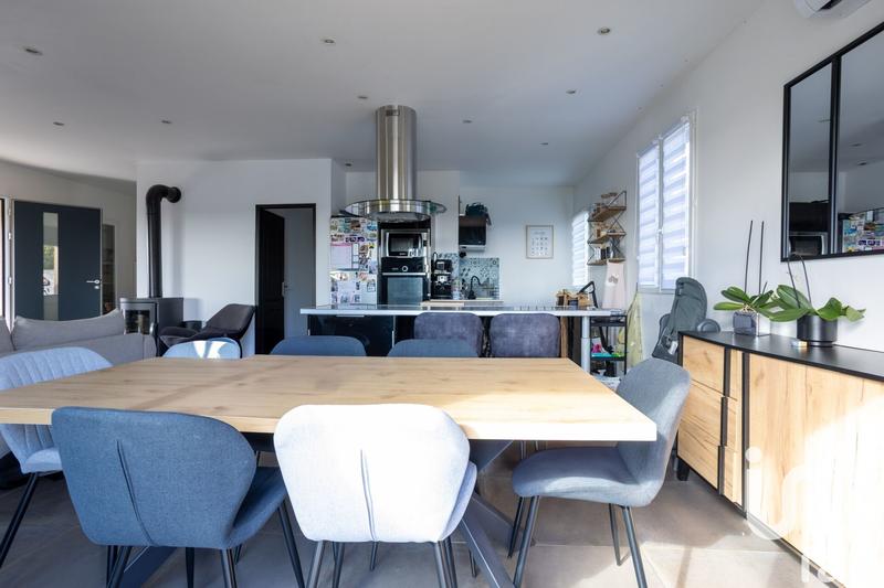 Maison - 120 m² - 5 pièces