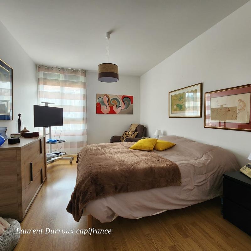 Appartement - 80 m² - 3 pièces