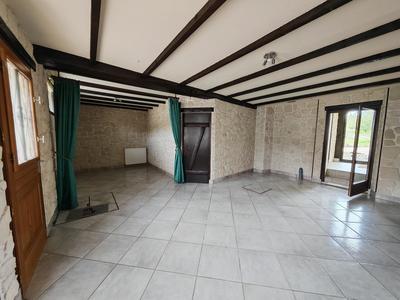 Maison - 217 m² - 8 pièces