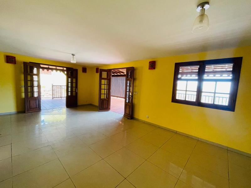 Villa - 183 m² - 5 pièces