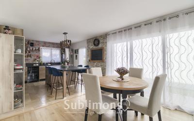 Maison - 96 m² - 5 pièces