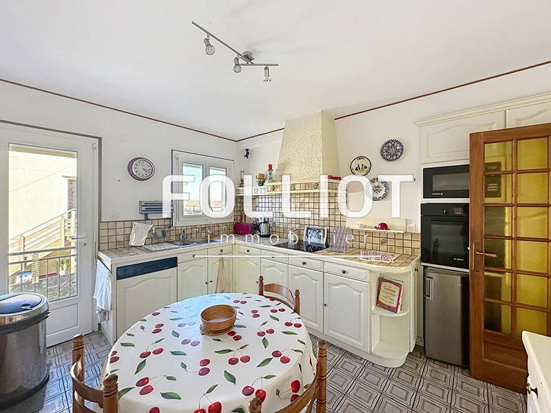 Maison - 159 m² - 7 pièces