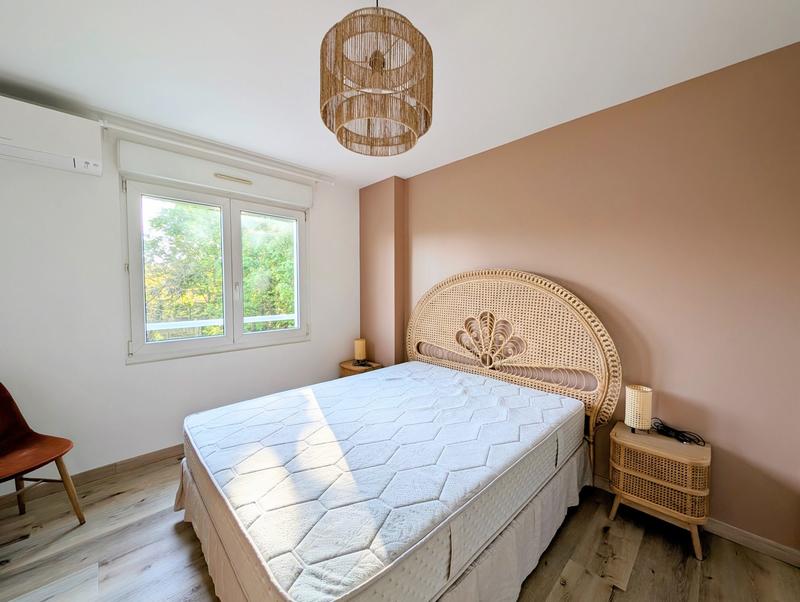 Appartement - 88 m² - 3 pièces