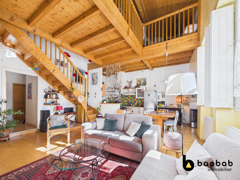 Appartement - 136 m² - 5 pièces