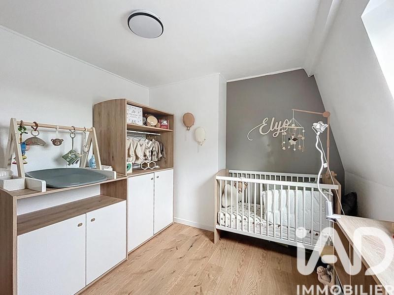 Maison de ville - 87 m² - 4 pièces