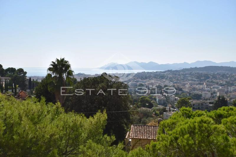 Appartement - 80 m² - 3 pièces