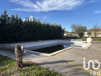 Maison - 99 m² - 4 pièces