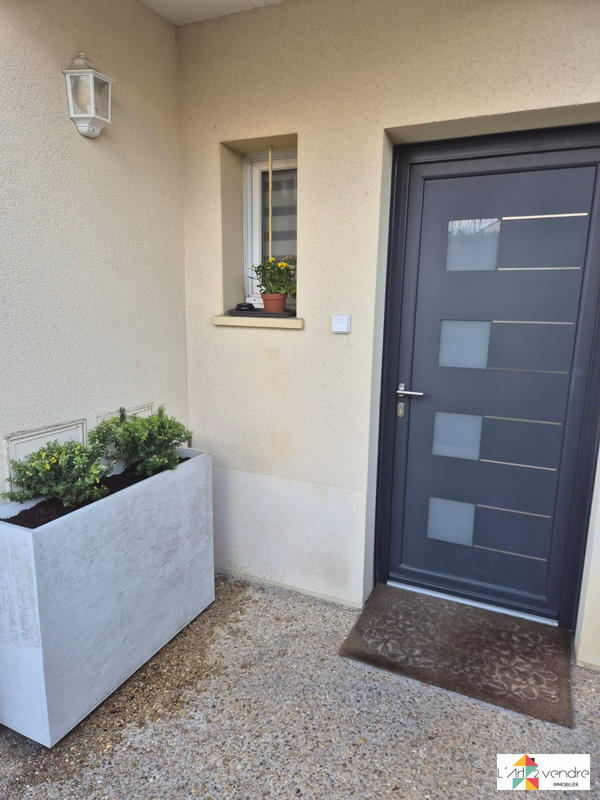 Maison contemporaine - 92 m² - 5 pièces