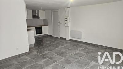 Maison de village - 60 m² - 3 pièces