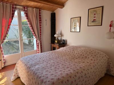 Maison - 142 m² - 6 pièces