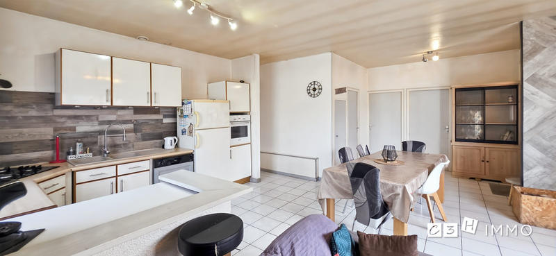 Maison - 80 m² - 4 pièces