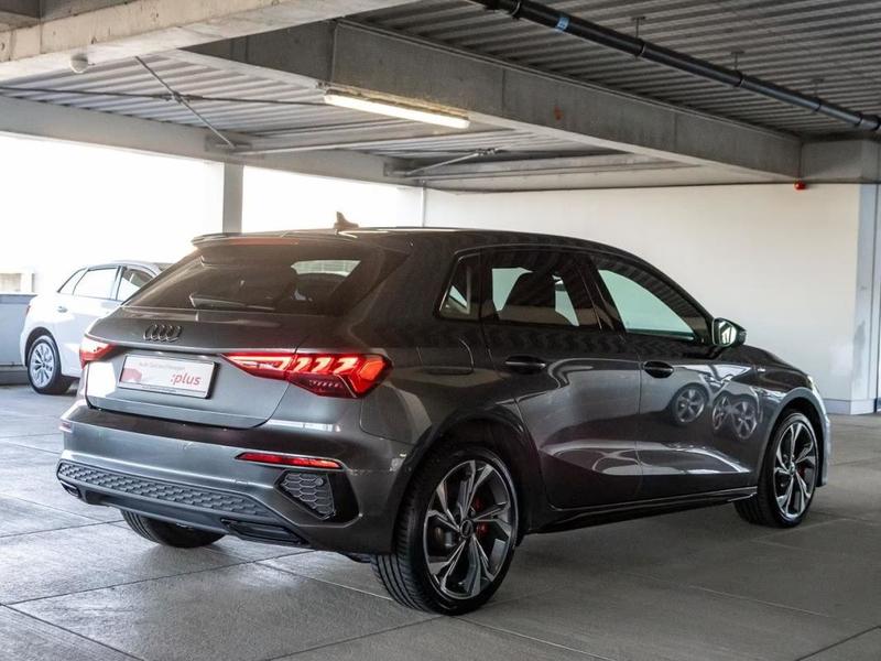 Audi A3 sportback 45 TFSIe s-line s-Tronic Tva