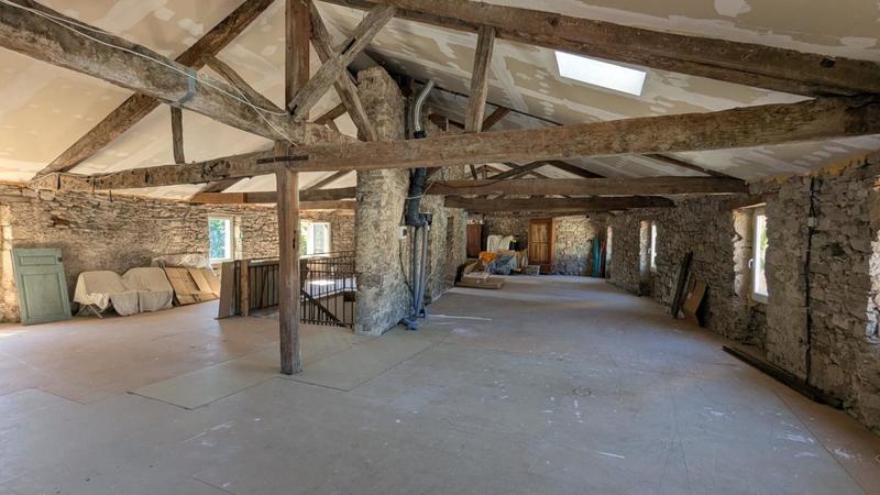 Maison - 257 m² - 7 pièces