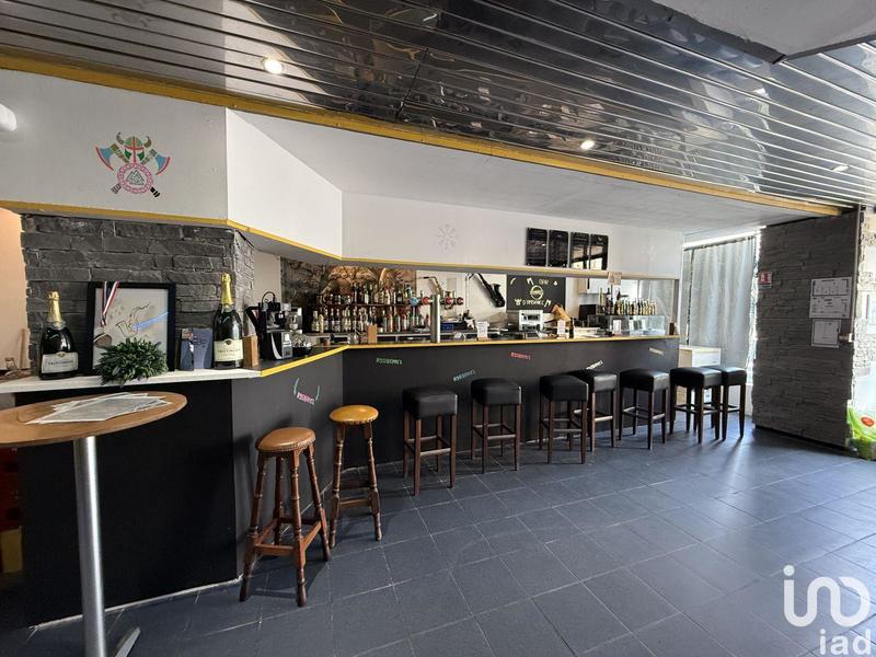 Local commercial - 140 m²