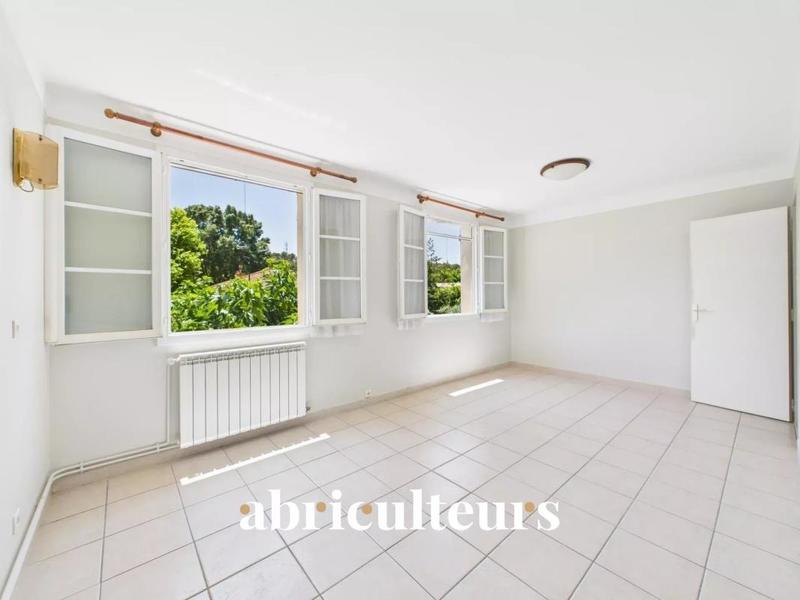 Maison - 94 m² - 5 pièces