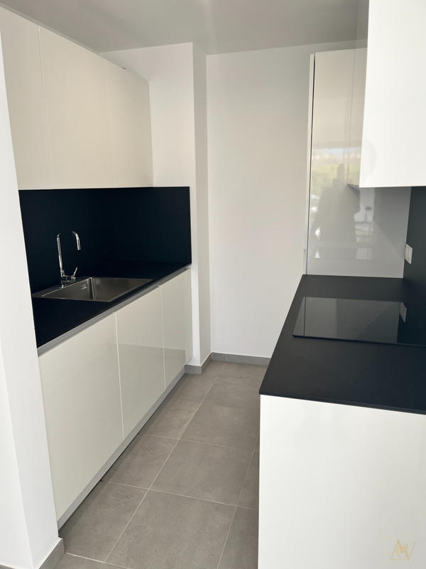 Appartement - 63 m² - 4 pièces