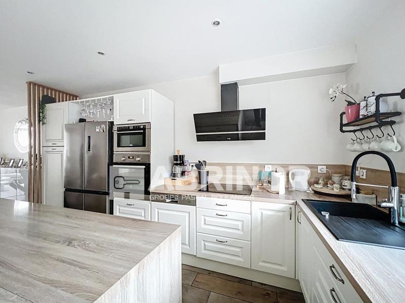 Maison - 122 m² - 5 pièces