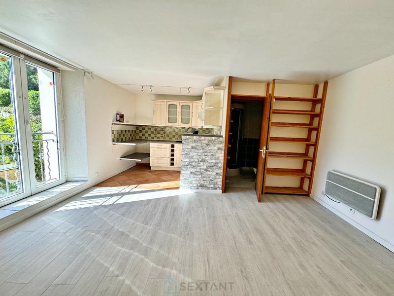Appartement - 89 m² - 5 pièces