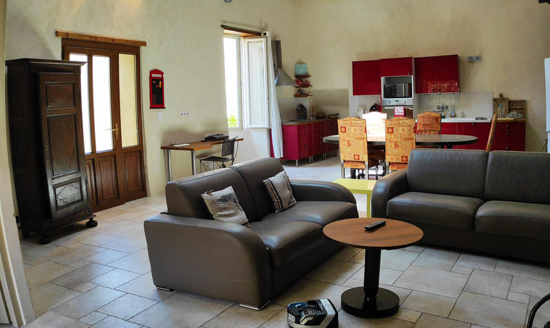 Maison - 799 m² - 25 pièces