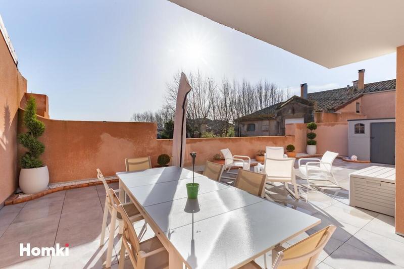 Appartement - 75 m² - 2 pièces