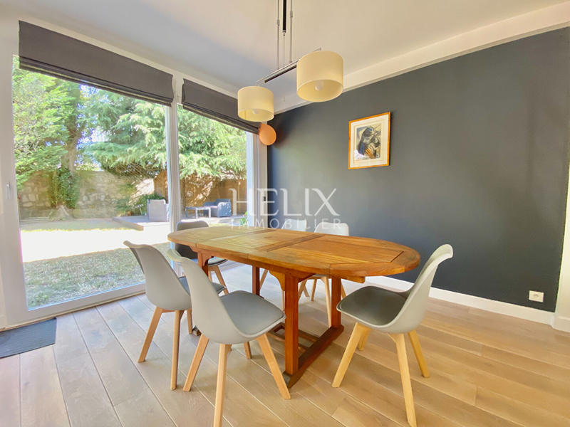 Maison - 165 m² - 7 pièces