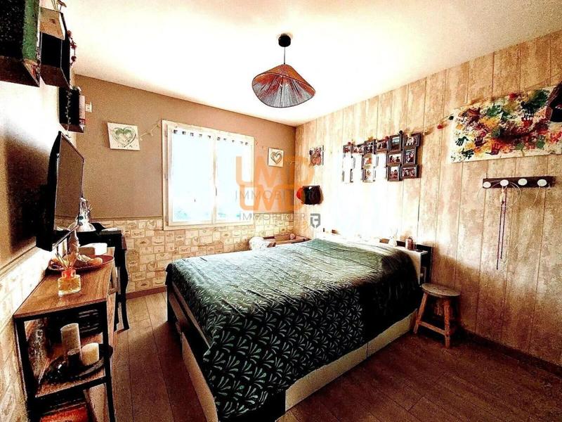 Maison - 247 m² - 5 pièces