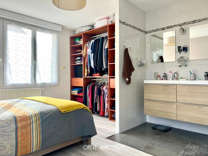 Maison - 140 m² - 6 pièces