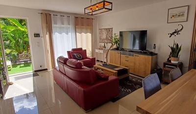 Maison - 93 m² - 4 pièces